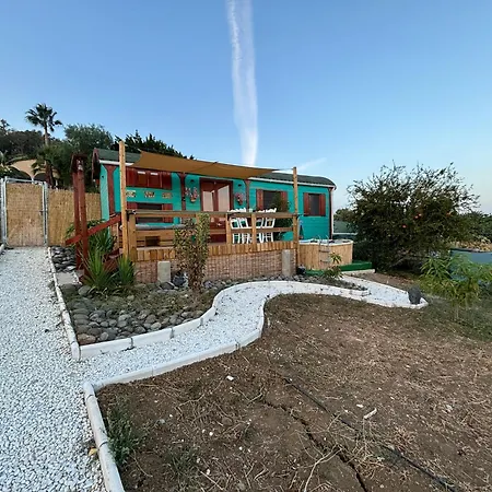 Vintage With Stunning Vieuws *