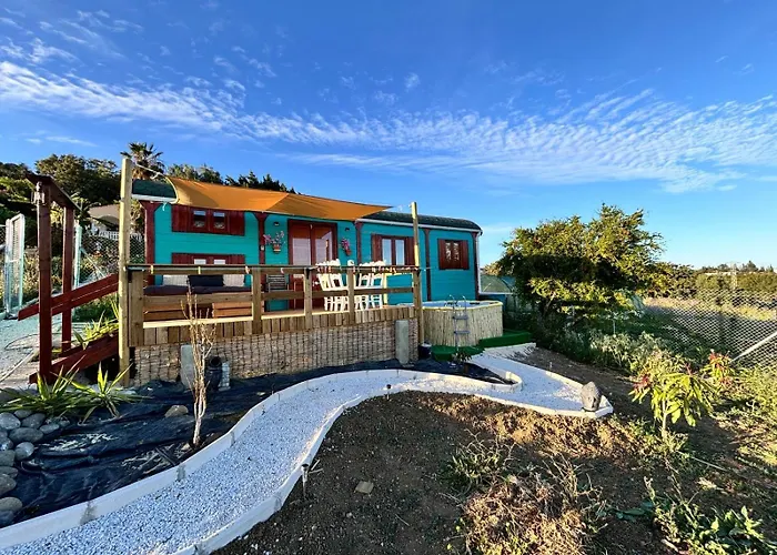 Vintage With Stunning Vieuws Holiday home