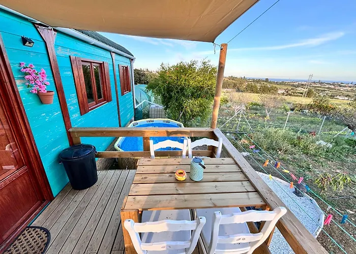 Vintage With Stunning Vieuws Holiday home Estepona